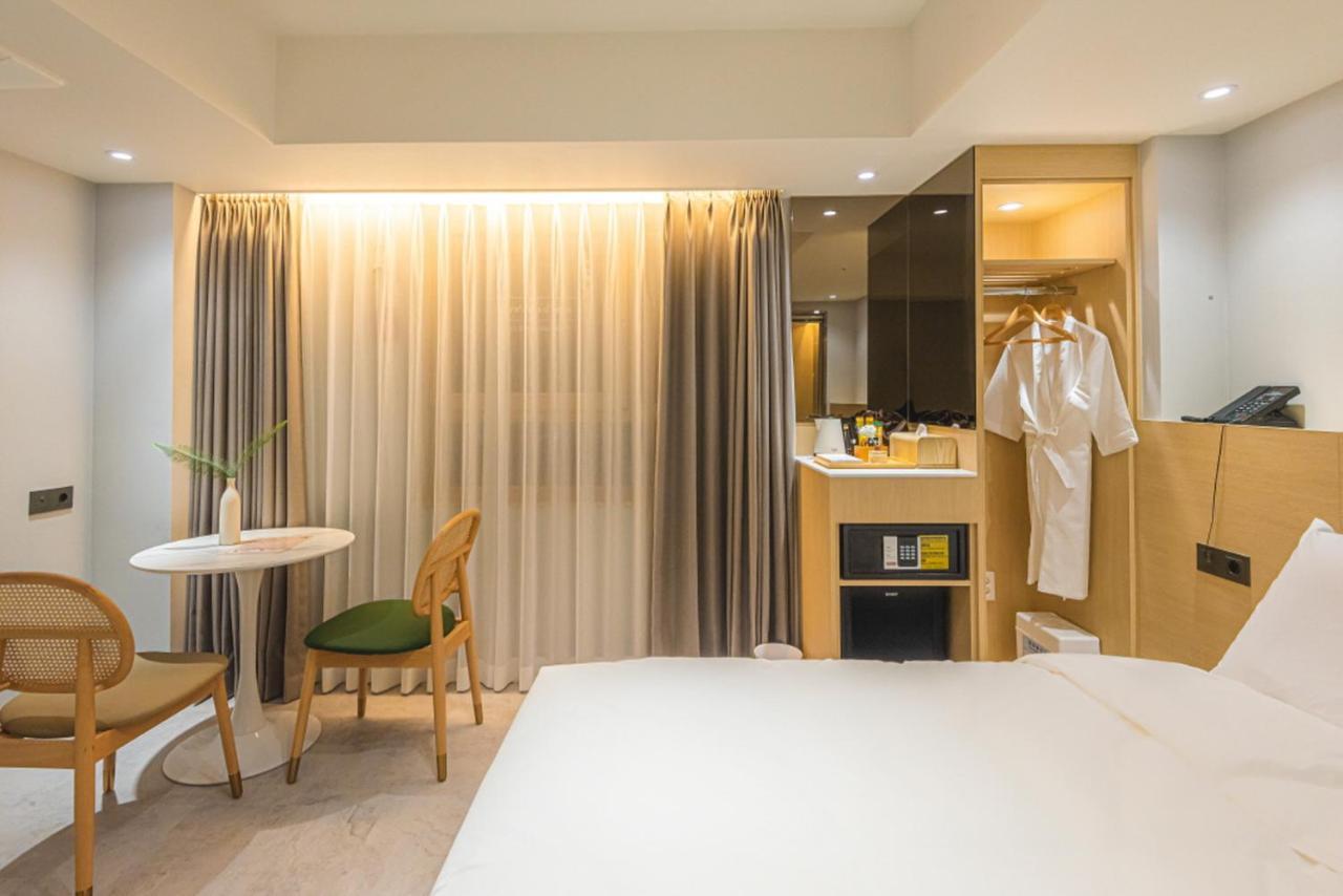 Asherah Villa D' Aqua Hotel Gimhae Esterno foto