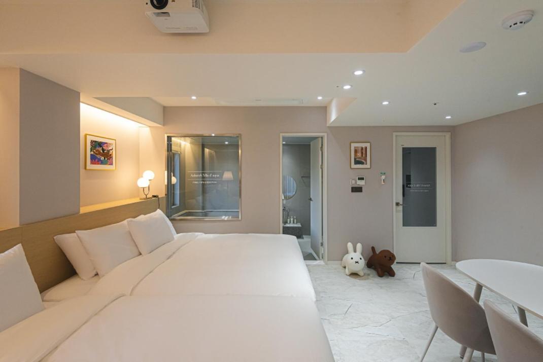 Asherah Villa D' Aqua Hotel Gimhae Esterno foto