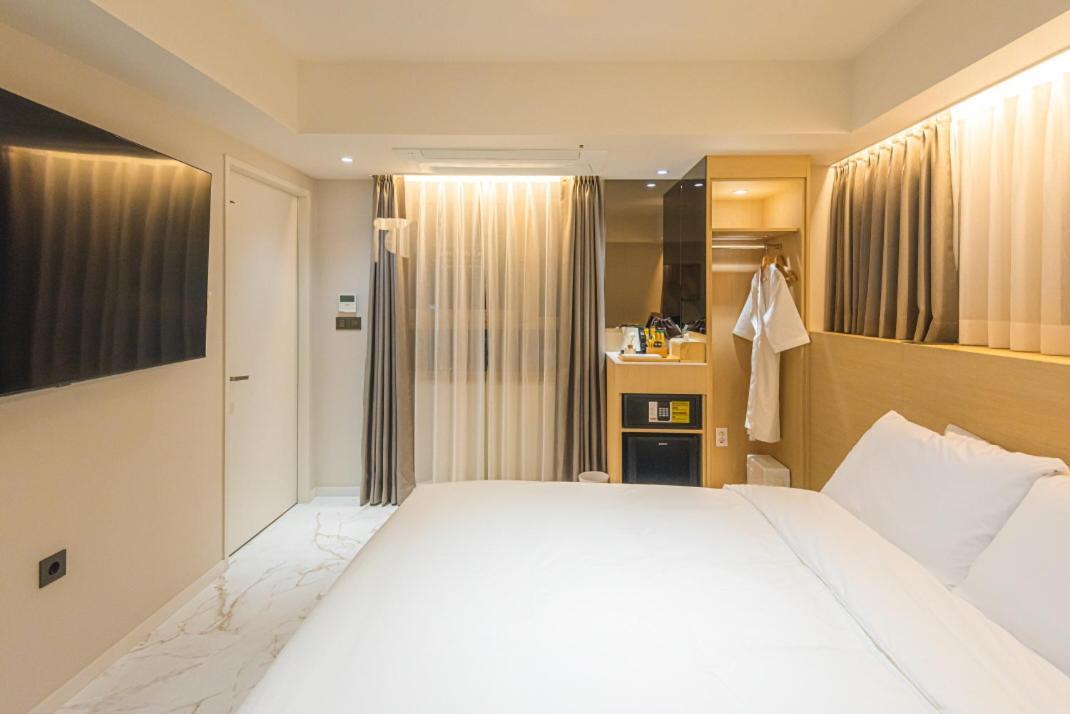 Asherah Villa D' Aqua Hotel Gimhae Esterno foto