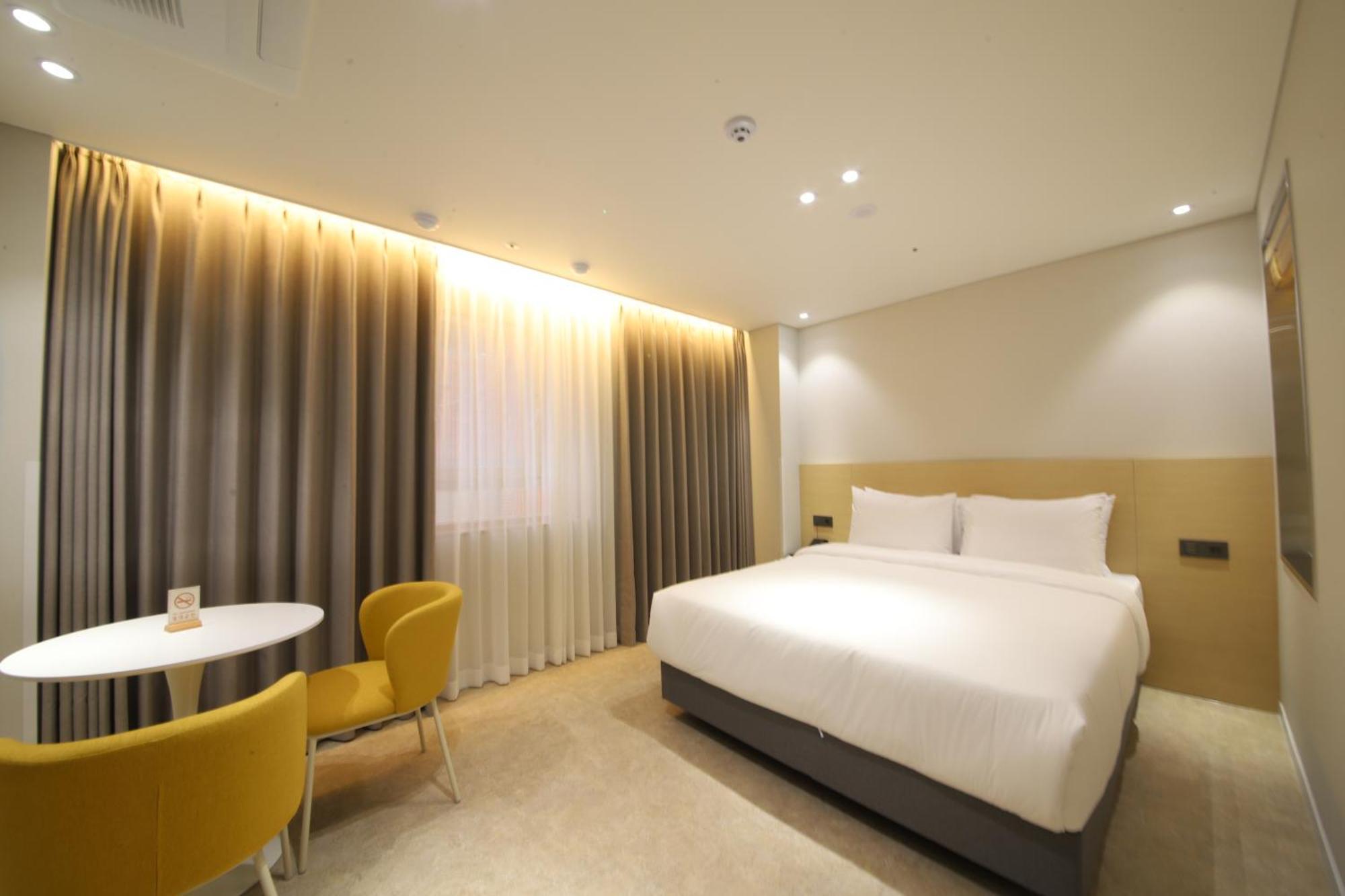 Asherah Villa D' Aqua Hotel Gimhae Esterno foto